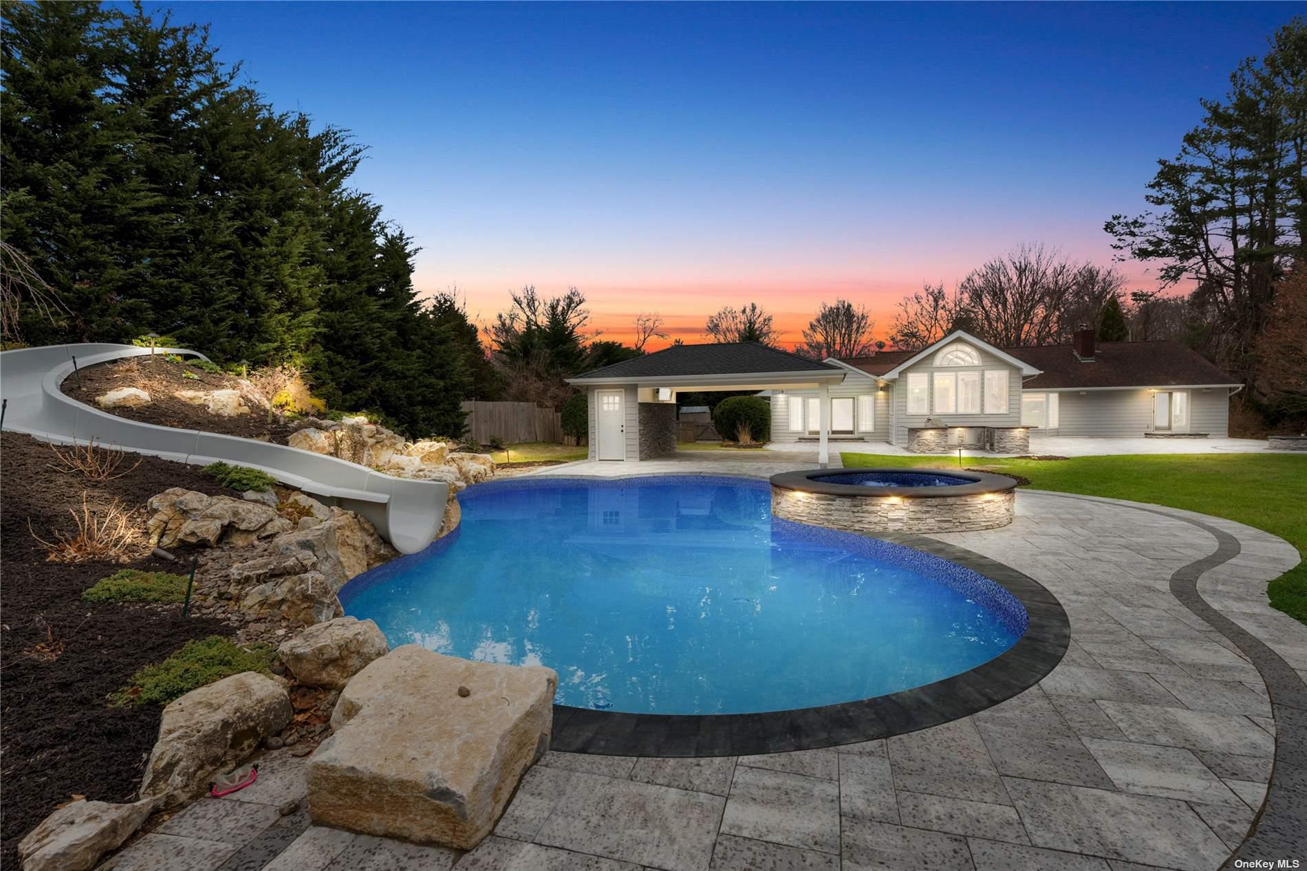 #1 photo, 25 Topsfield Lane, 东长岛 亨廷顿 Huntington , NY 11743