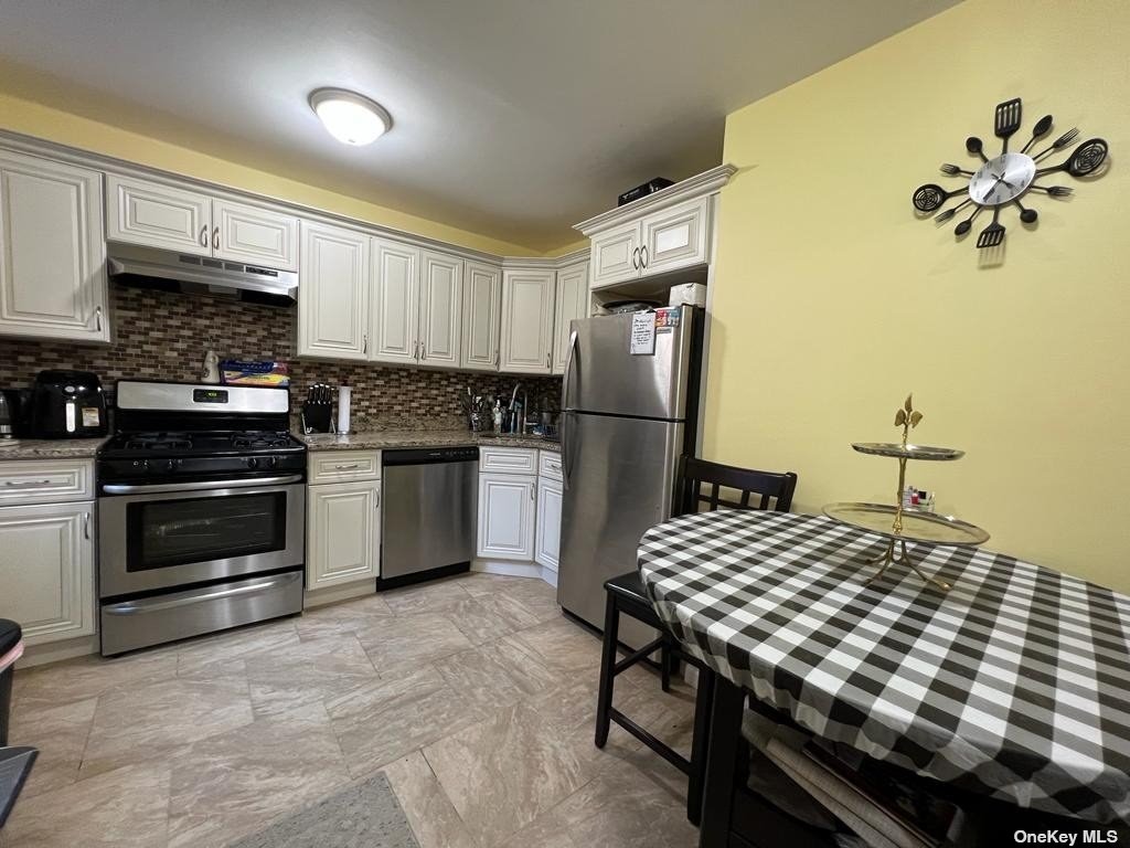 #1 photo, 874 W Broadway, 长岛 Woodmere , NY 11598