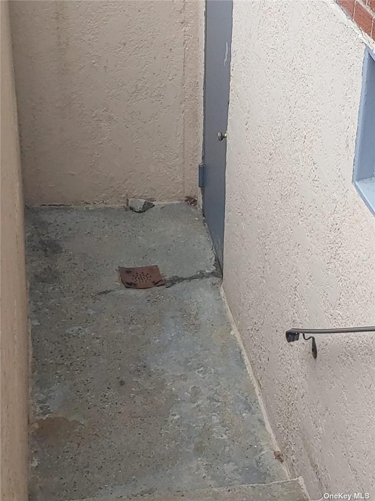 #16 photo, 646-662 Port Richmond Avenue, Staten Island , NY 10302