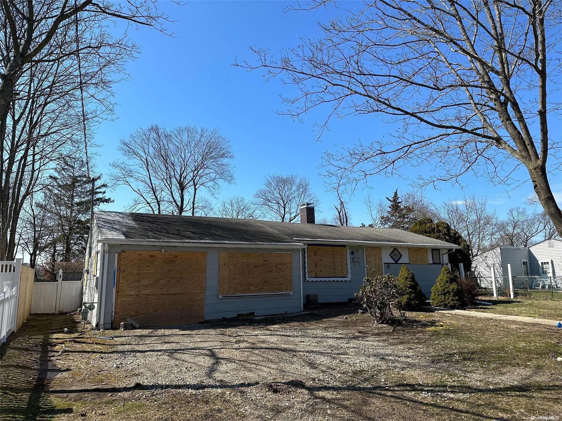 #1 photo, 20 Marie Lane, 东长岛 Central Islip , NY 11722