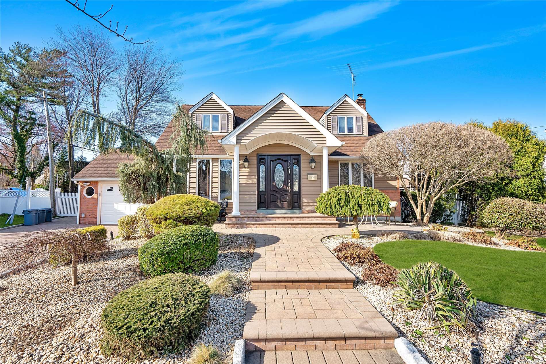 #1 photo, 22 Townsend Place, 长岛 塞奥瑟 Syosset , NY 11791