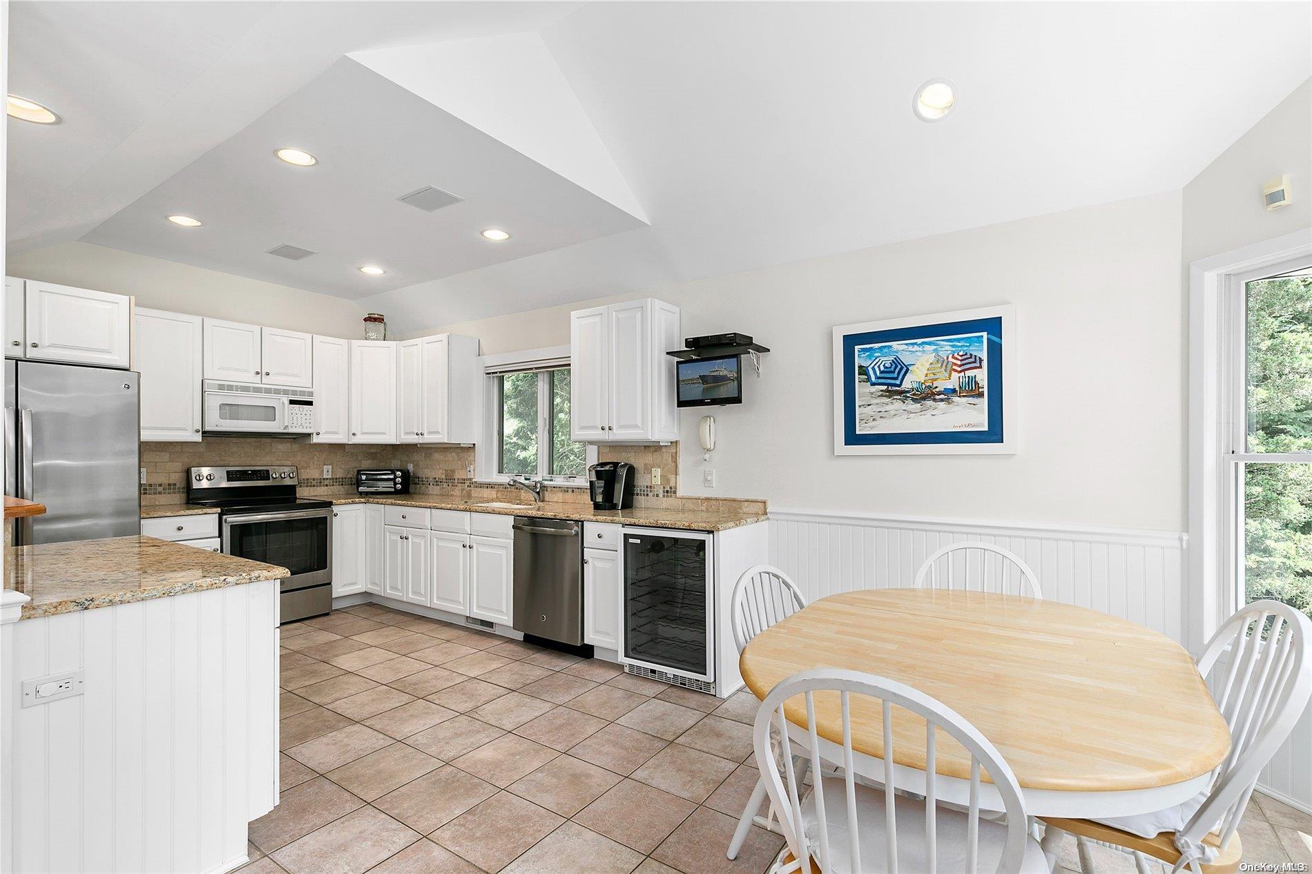 #5 photo, 43 Bridle Path, サフォーク郡 Westhampton Beach , NY 11978