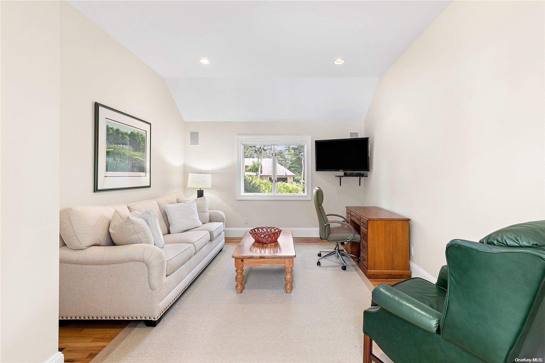 #6 photo, 43 Bridle Path, サフォーク郡 Westhampton Beach , NY 11978