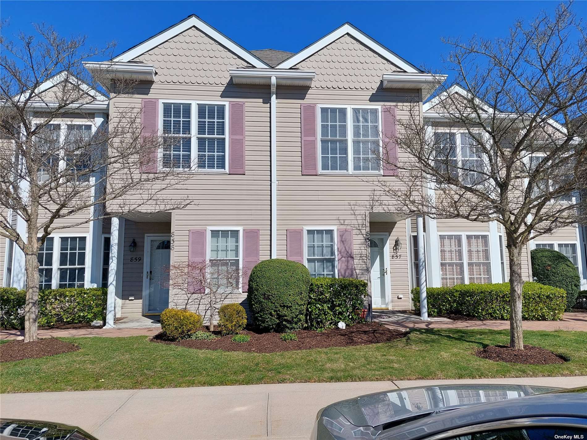 #1 photo, 856 Verona Dr, 东长岛 梅尔维尔 Melville , NY 11747