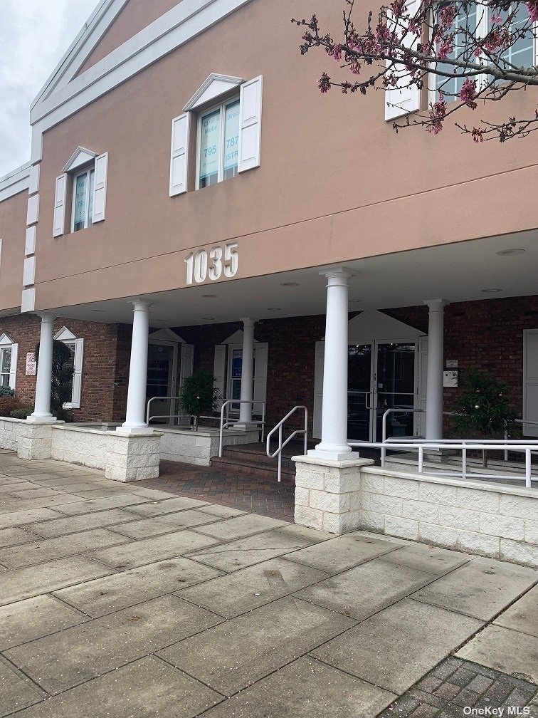 #1 photo, 1035 Park Boulevard, 长岛 Massapequa Park , NY 11762