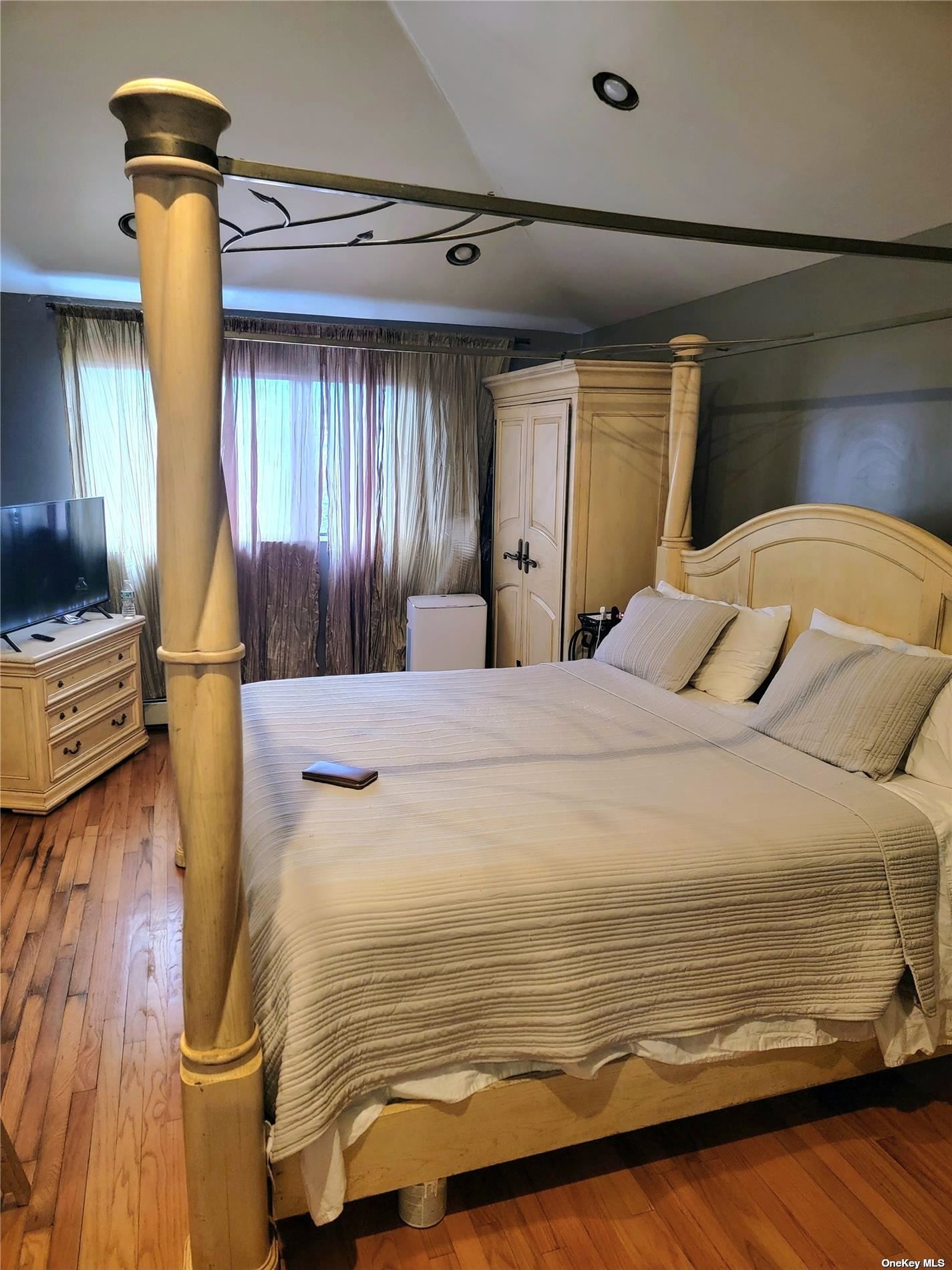 #1 photo, 8709 Stillwell Place, 布鲁克林 Brooklyn , NY 11236