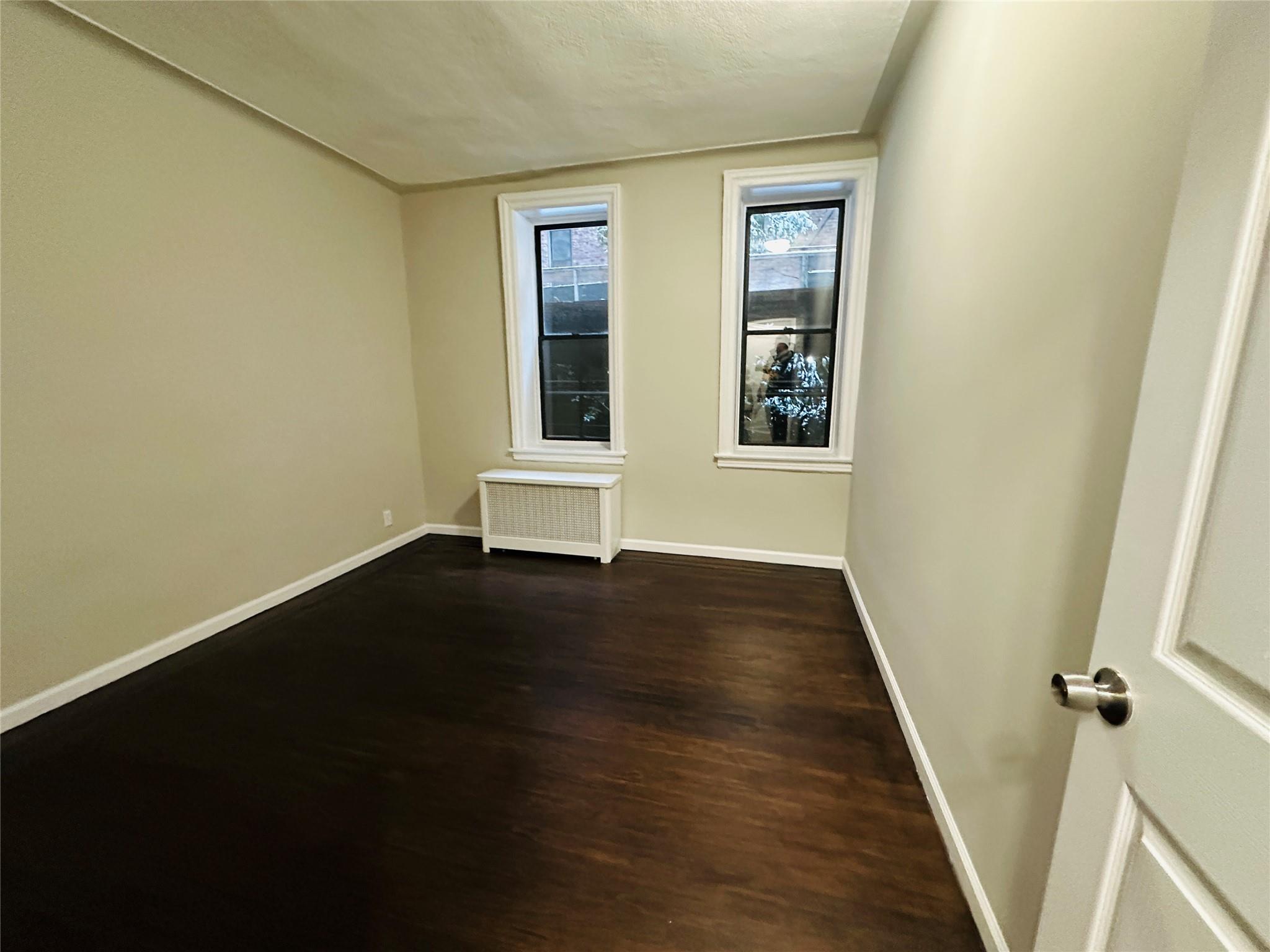 #7 photo, 83-15 116th Street, クイーンズ区 Richmond Hill , NY 11418