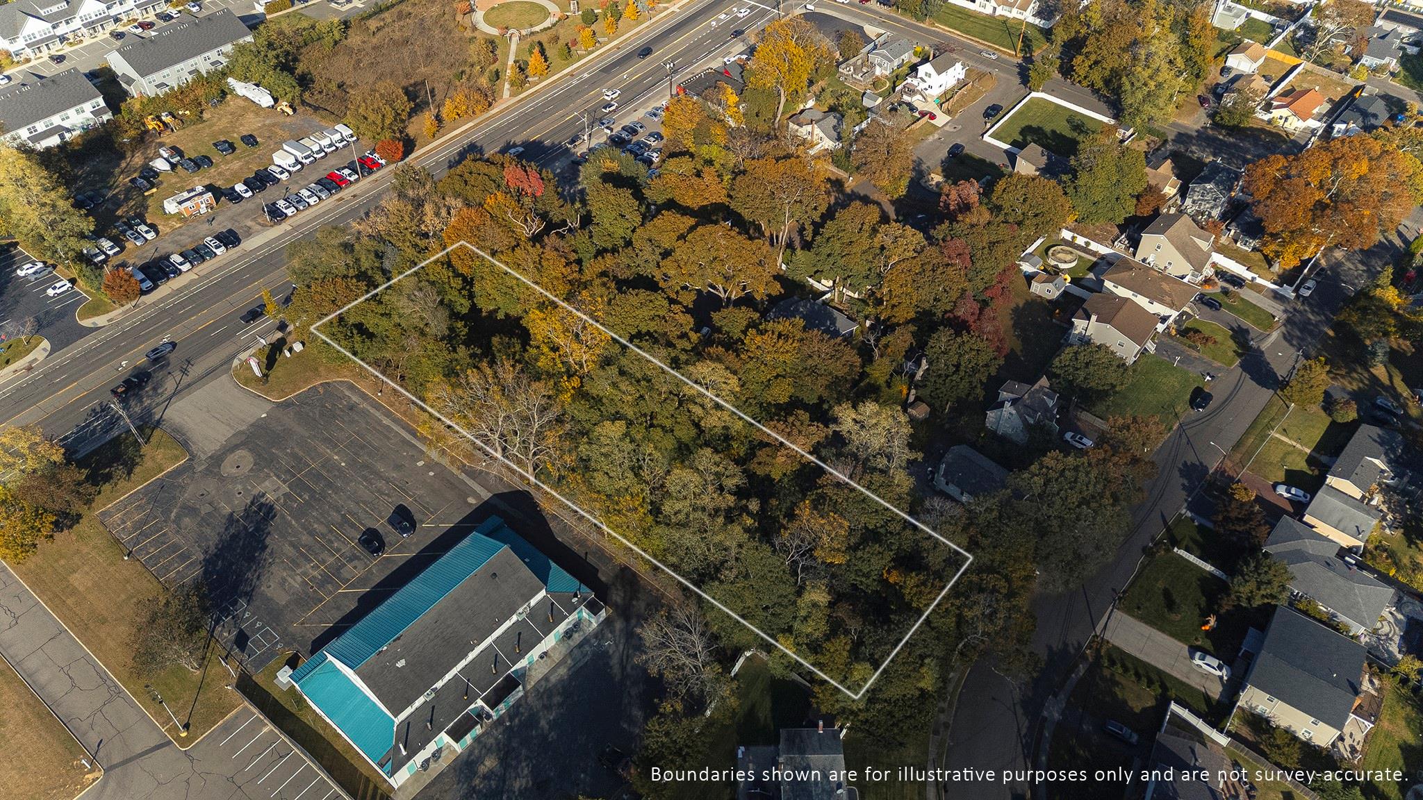 #2 photo, 534 Middle Country Road, サフォーク郡 Selden , NY 11784