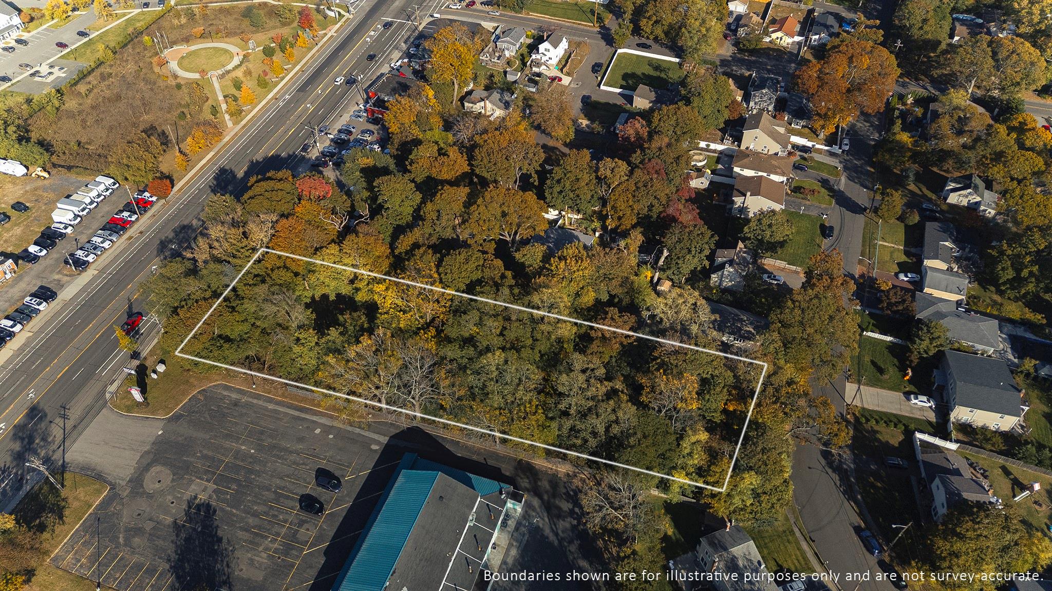 #3 photo, 534 Middle Country Road, サフォーク郡 Selden , NY 11784