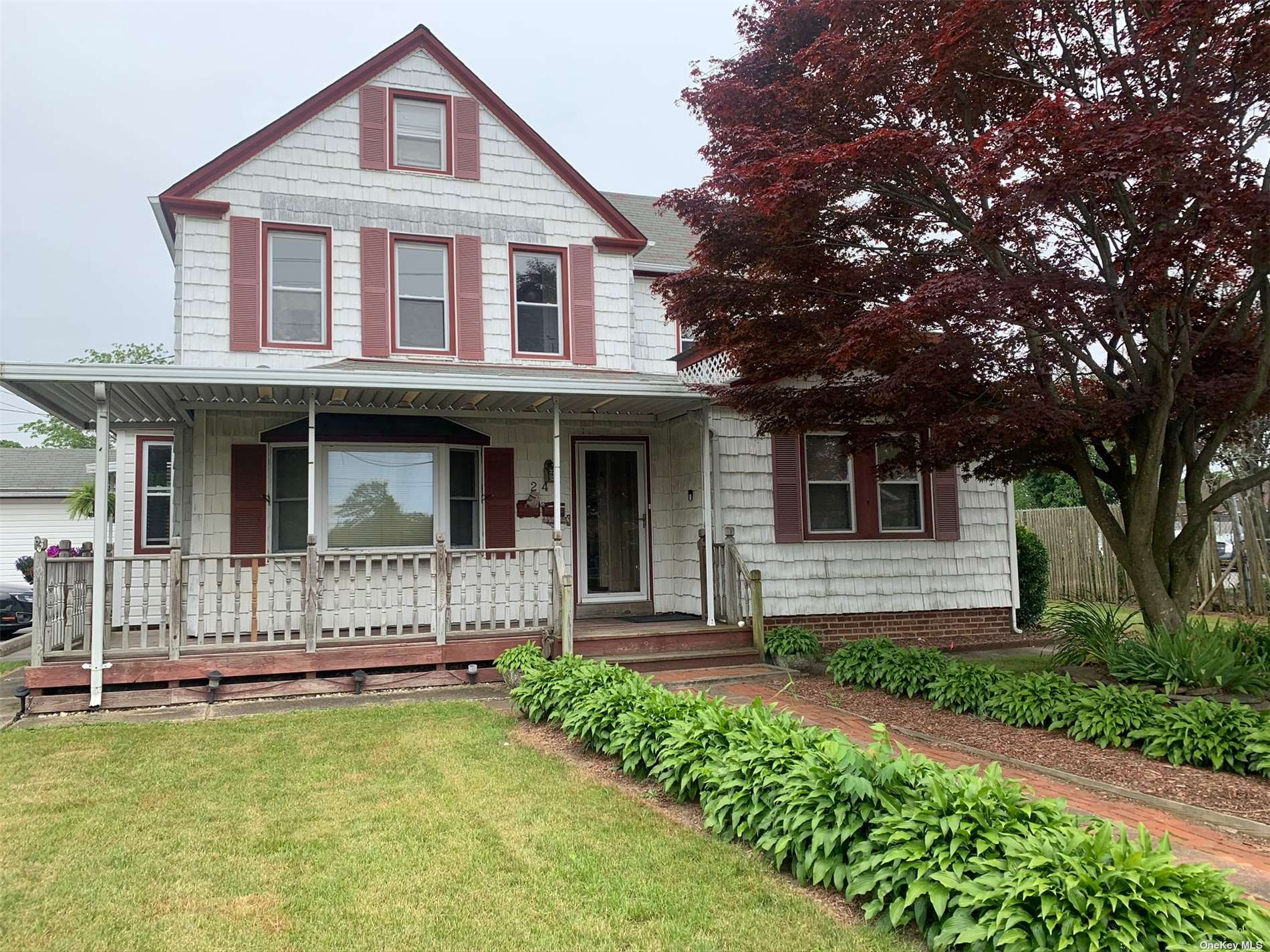 #1 photo, 247 Railroad Avenue, 东长岛 Sayville , NY 11782