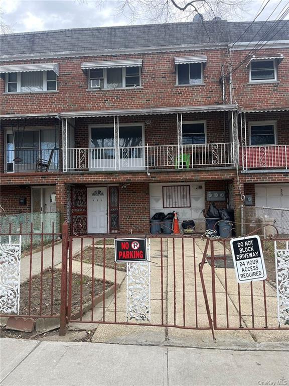 #1 photo, 824 E 225th Street, 布朗士 Bronx , NY 10466