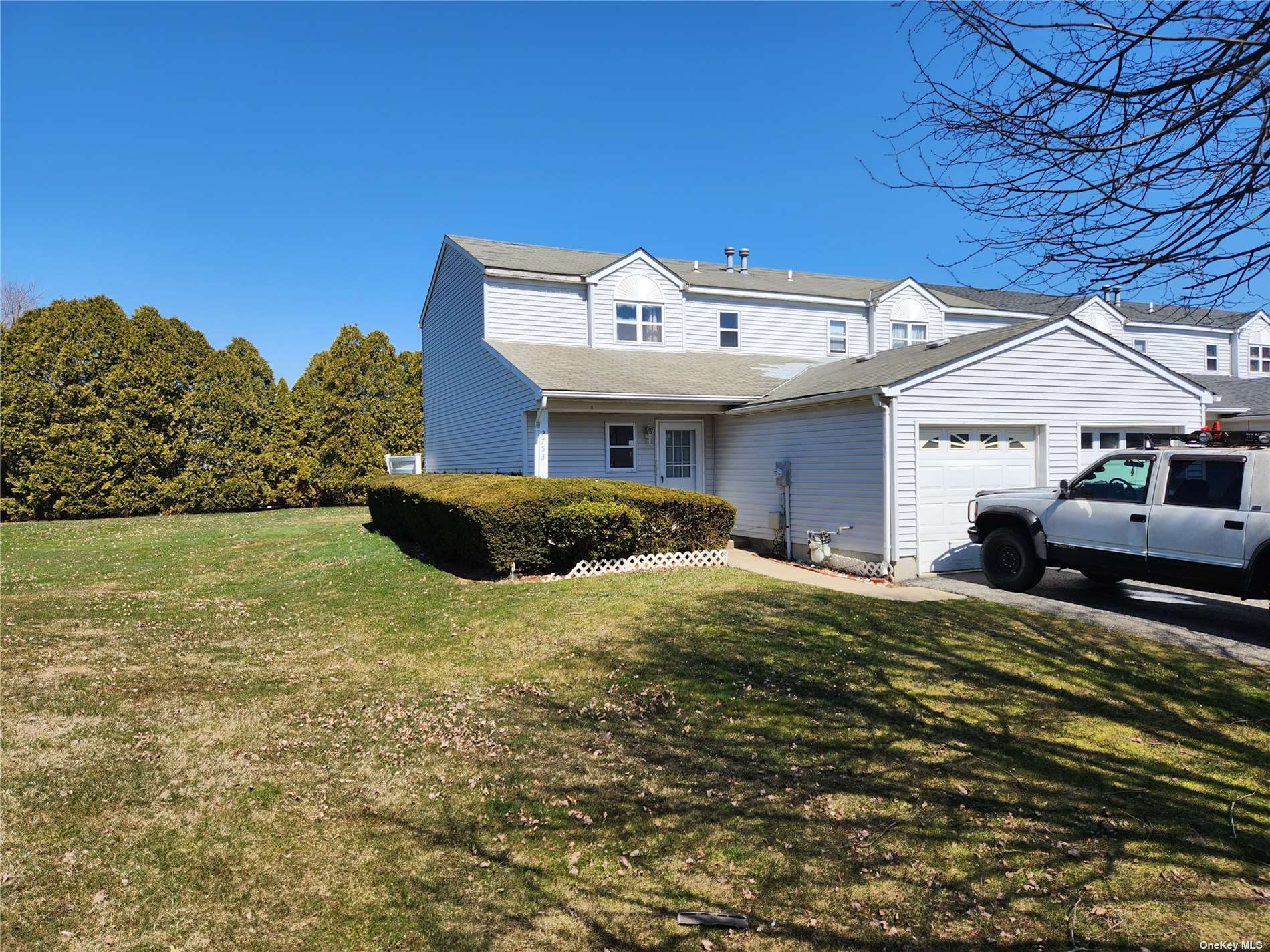 #1 photo, 27 Schleigel Boulevard, 东长岛 Amityville , NY 11701