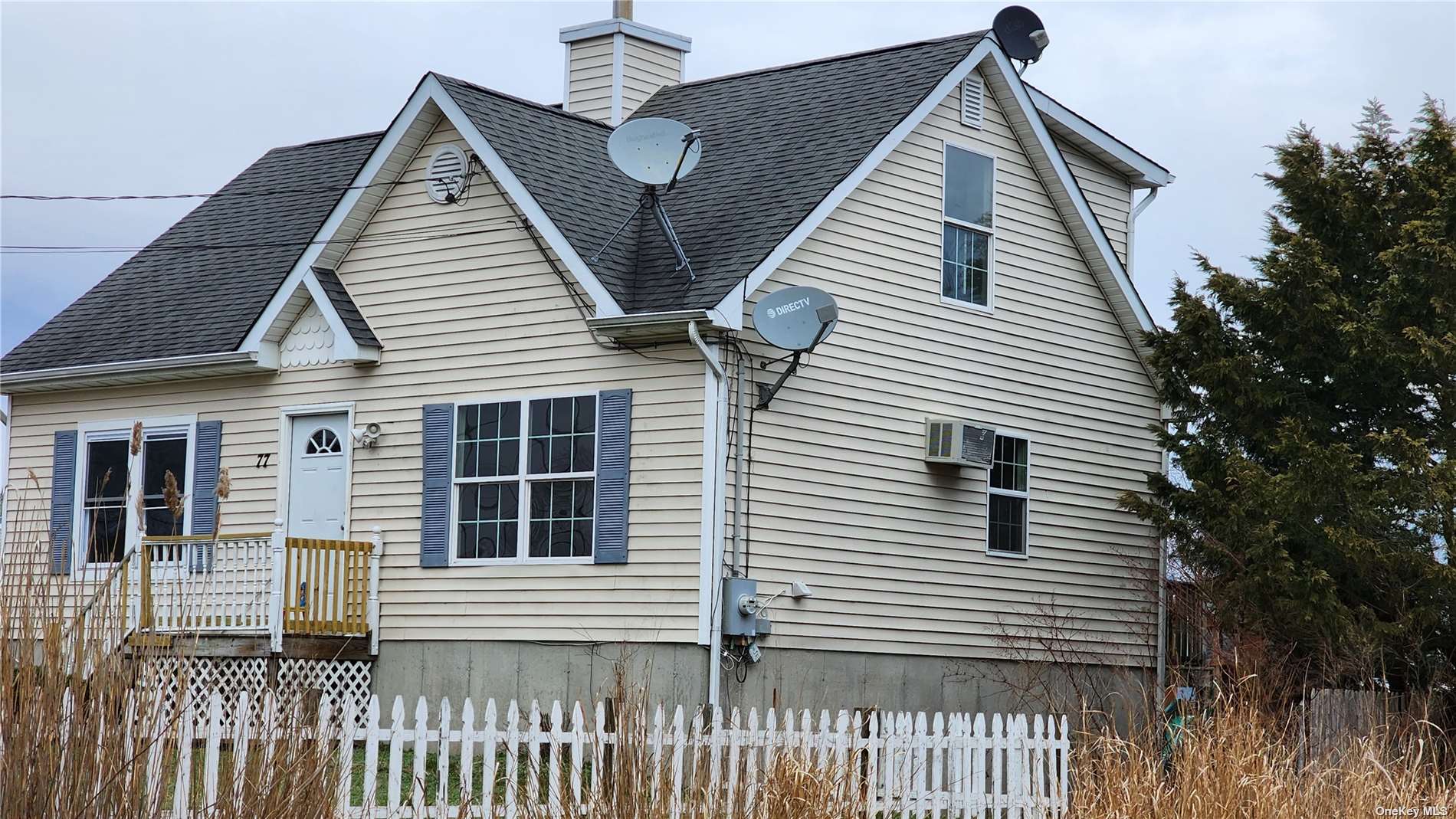 #1 photo, 77 Laurelton Drive, 东长岛 Mastic Beach , NY 11951