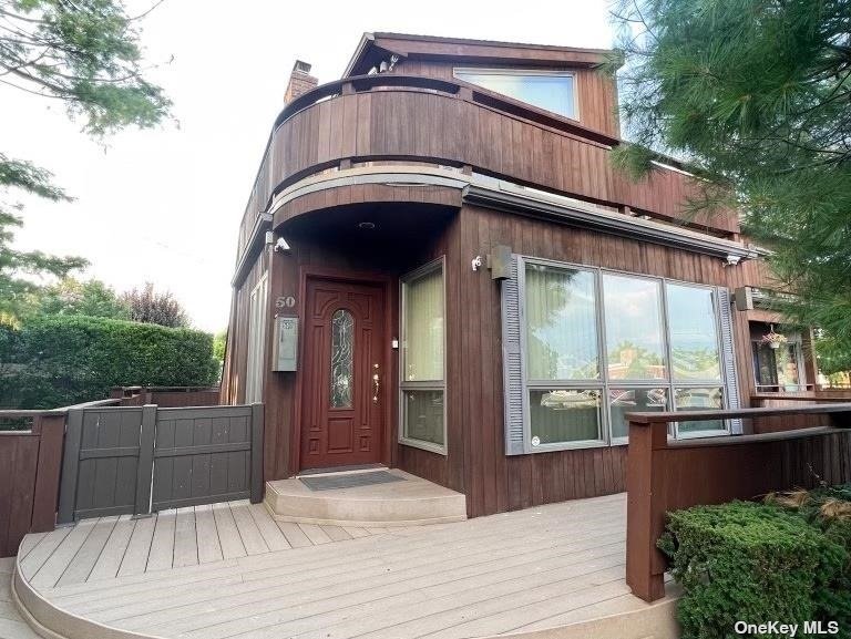 #1 photo, 50 Orchard Beach Boulevard, 长岛 华盛顿港 Port Washington , NY 11050