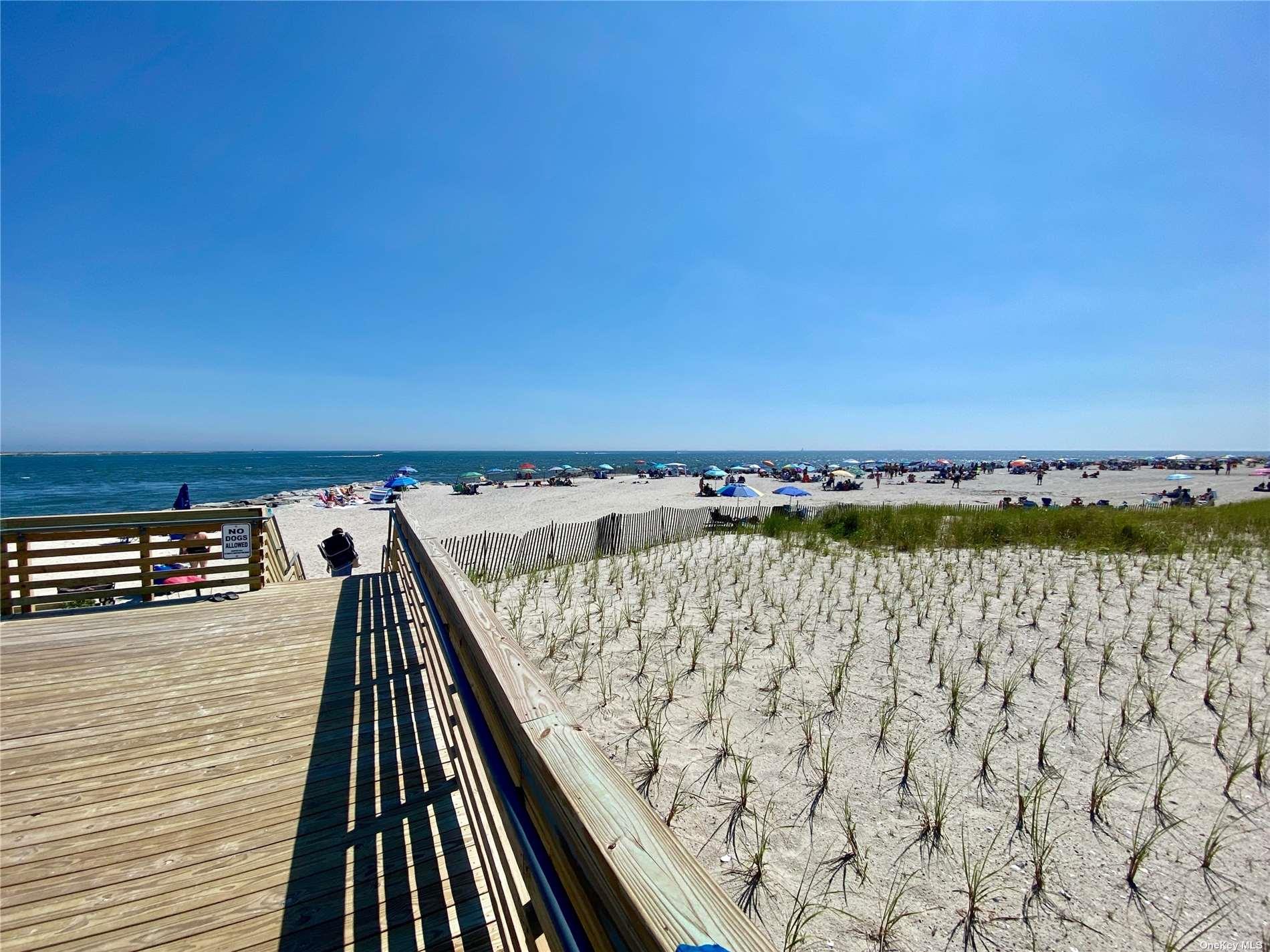 #11 photo, 111 Inwood, ナッソー郡 Point Lookout , NY 11569