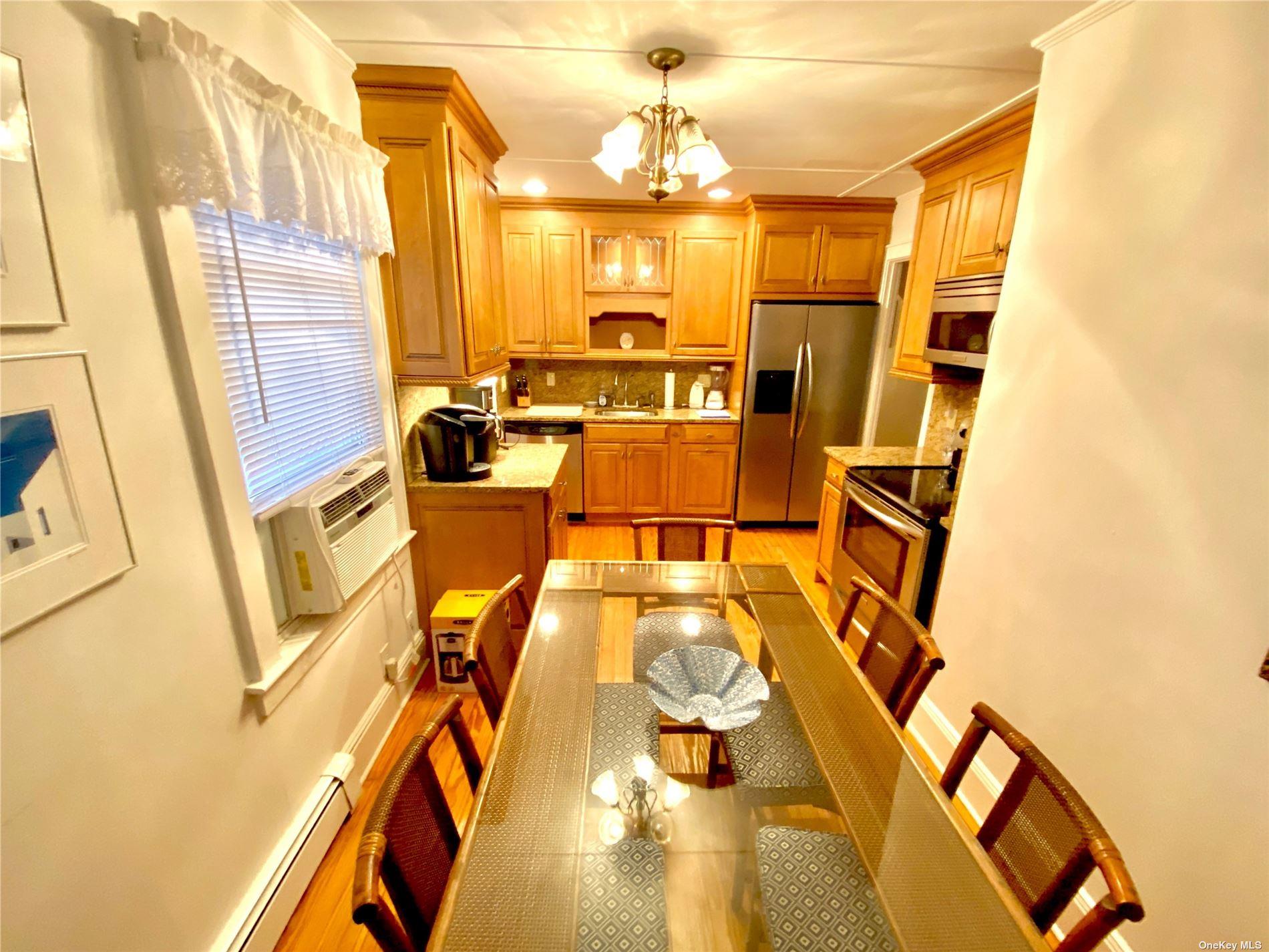 #4 photo, 111 Inwood, ナッソー郡 Point Lookout , NY 11569