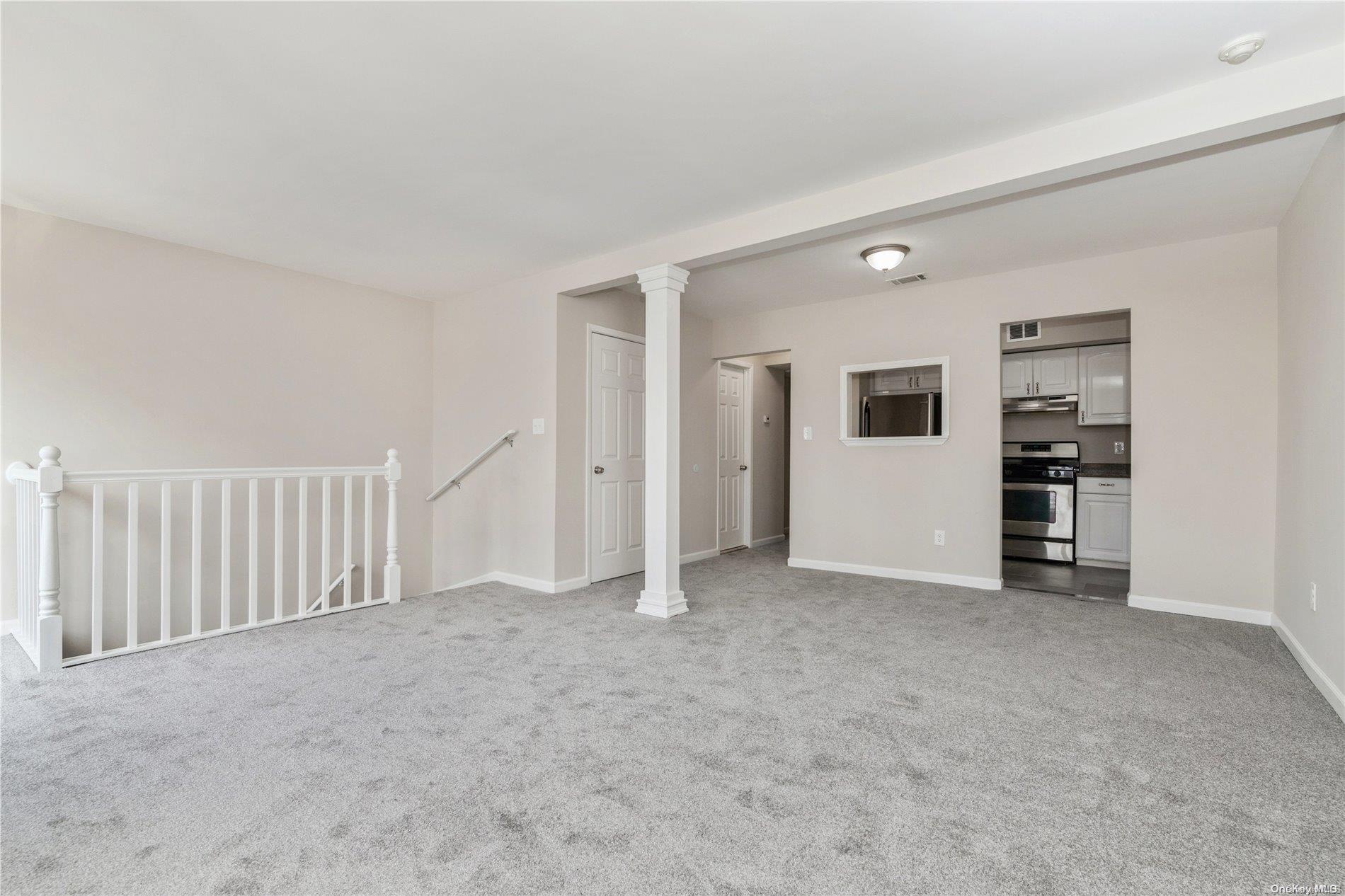 #1 photo, 61 Rocky Pt Yaphank Road, 东长岛 Rocky Point , NY 11778