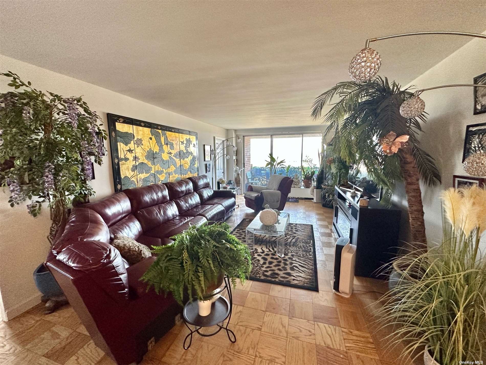 #1 photo, 61-20 Grand Central Parkway, 皇后区 森林小丘 Forest Hills , NY 11375