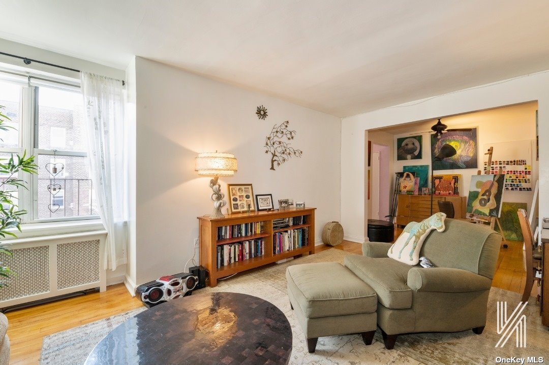 #1 photo, 39-55 51st Street, 皇后区 木边 Woodside , NY 11377