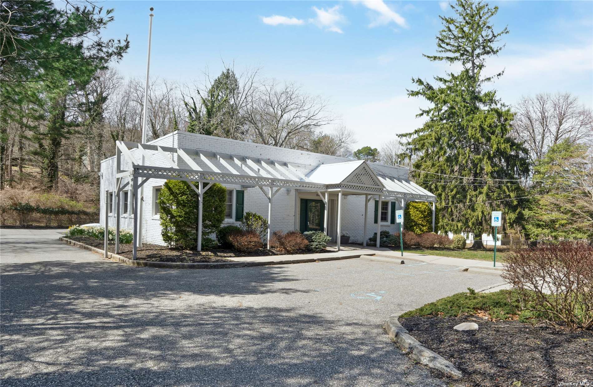 #1 photo, 54 Woodville Road, サフォーク郡 Shoreham , NY 11786