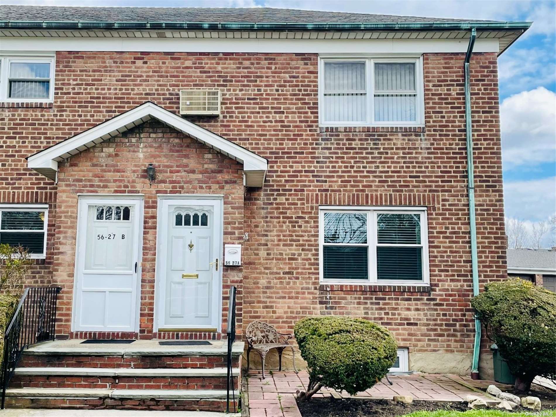 #1 photo, 5627 Utopia Parkway, 皇后区 新鲜草原 Fresh Meadows , NY 11365