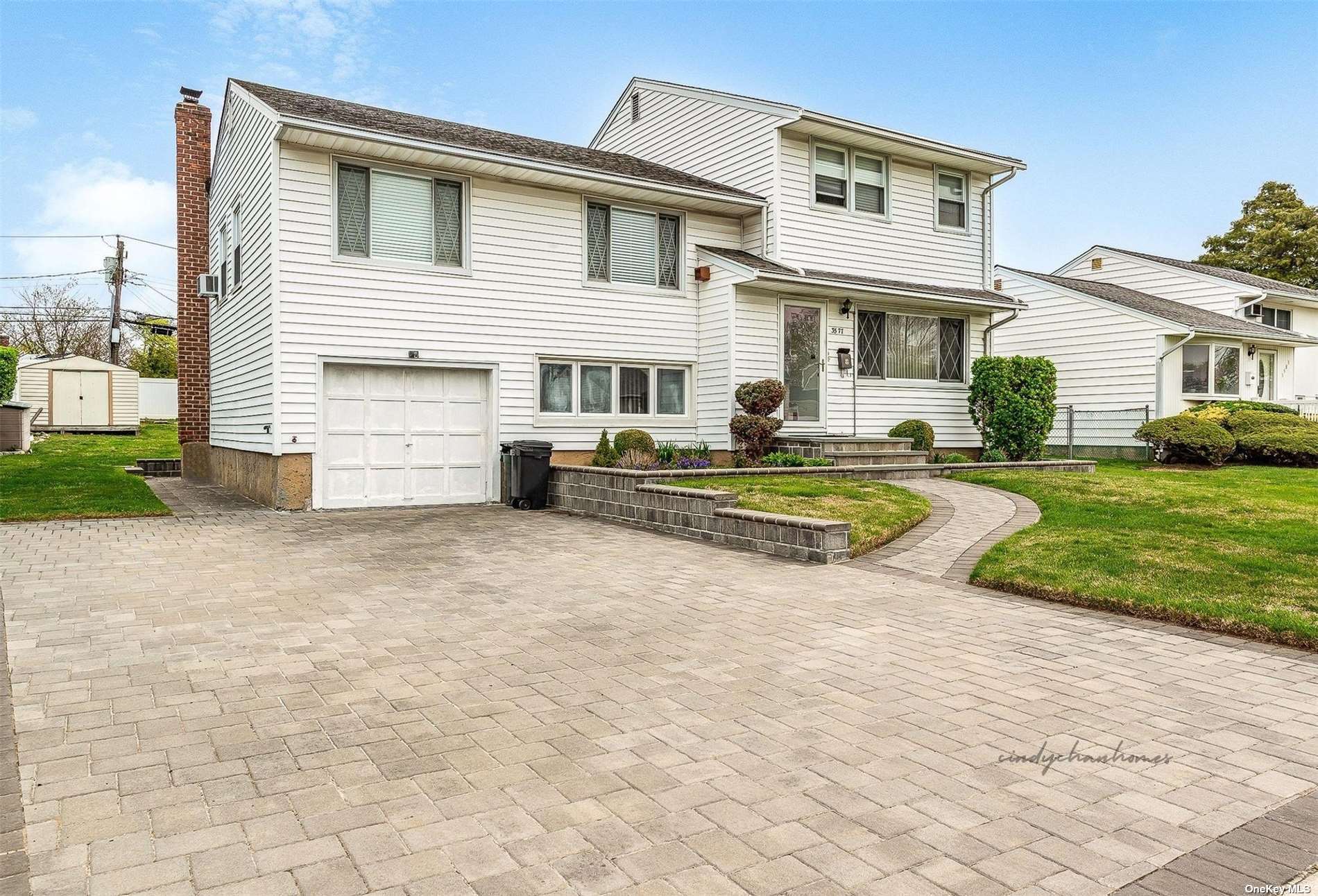 #1 photo, 3577 Summer Drive, 长岛 Wantagh , NY 11793