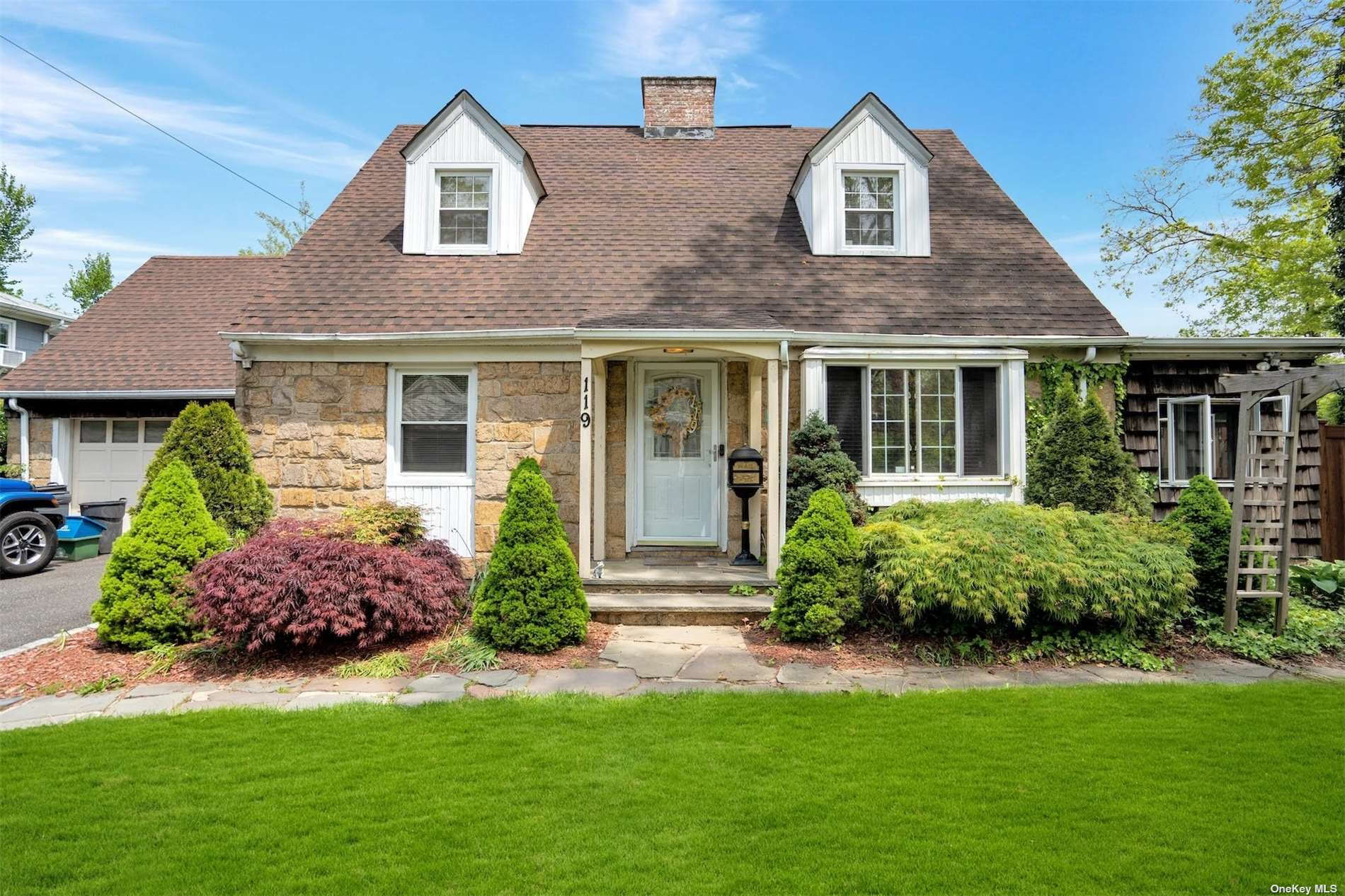 #1 photo, 119 Woodview Road, 长岛 West Hempstead , NY 11552