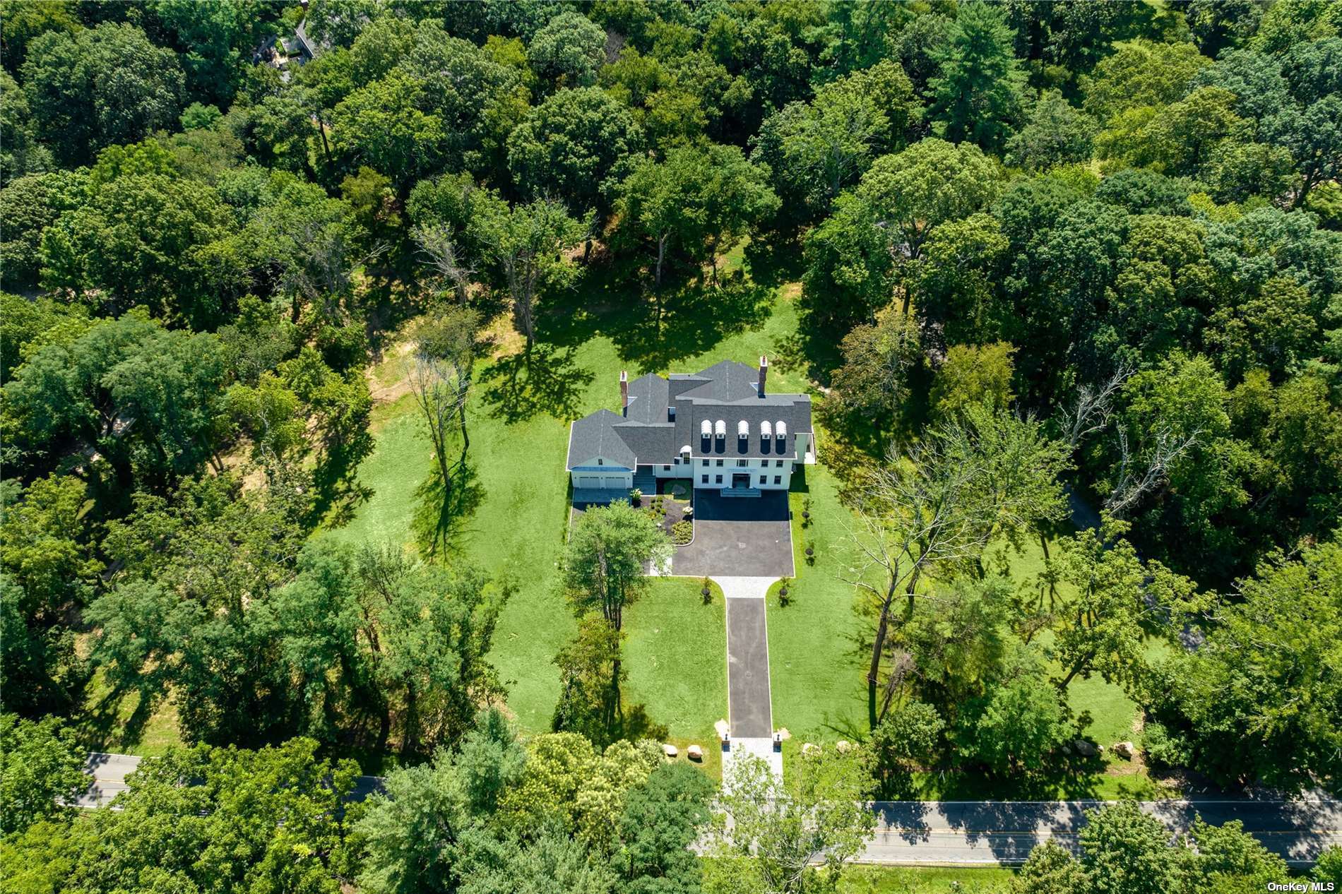 #1 photo, 80 Mill River Road, 长岛 布鲁克维尔 Upper Brookville , NY 11771