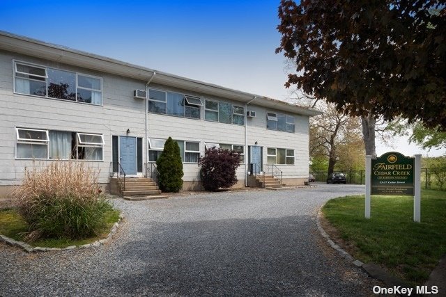 #1 photo, 53 Cedar Street, 东长岛 Babylon , NY 11702