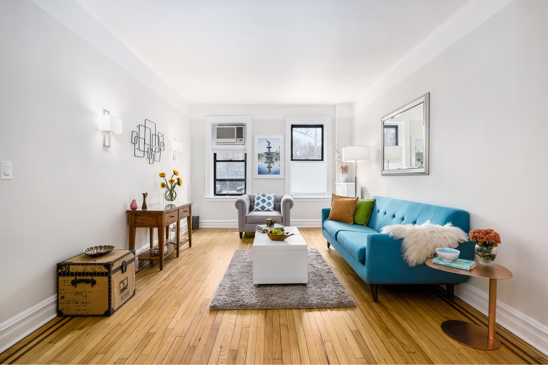 #1 photo, 1825 Riverside Drive, 北曼哈顿 Inwood , NY 10034