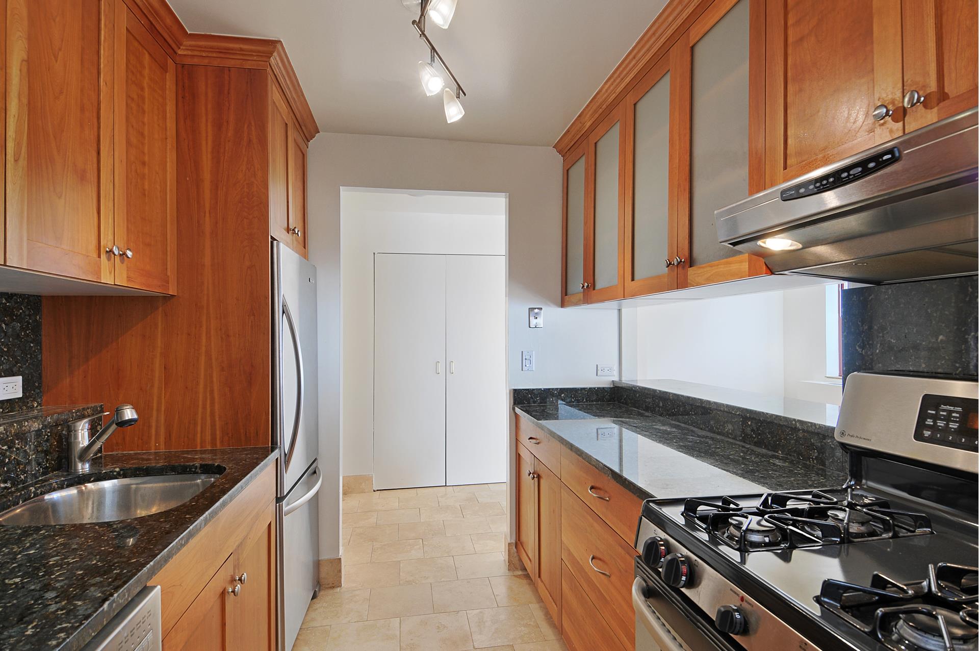 #3 photo, 40 E 61ST Street, マンハッタン Lenox Hill , NY 10065