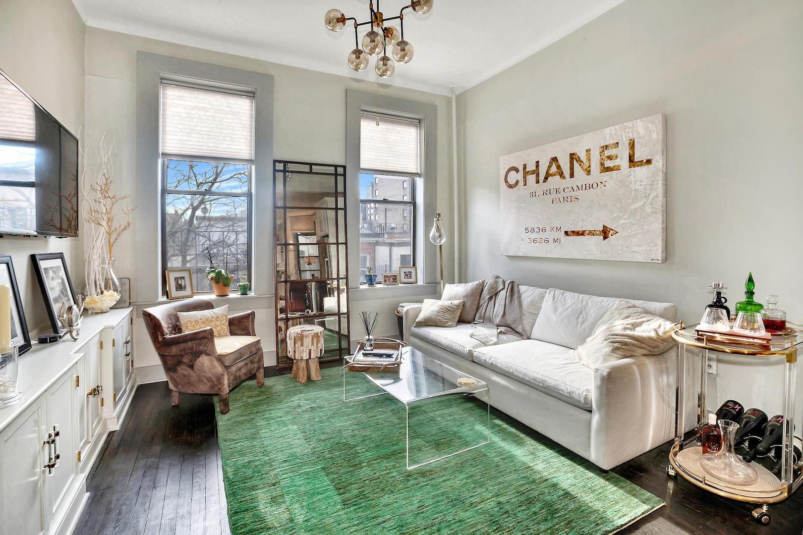 #1 photo, 228 E 13TH Street, East Village , NY 10003