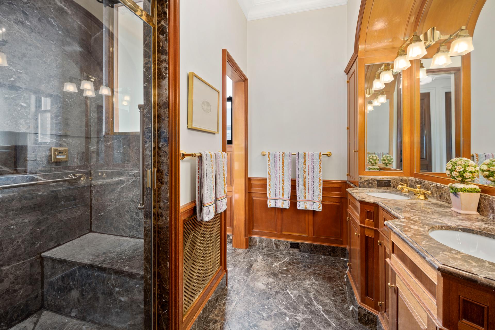 #7 photo, 875 PARK Avenue, マンハッタン Lenox Hill , NY 10075