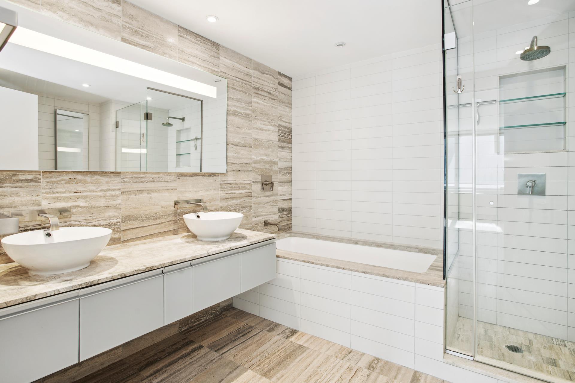 #12 photo, 322 W 57TH Street, マンハッタン Hells Kitchen , NY 10019