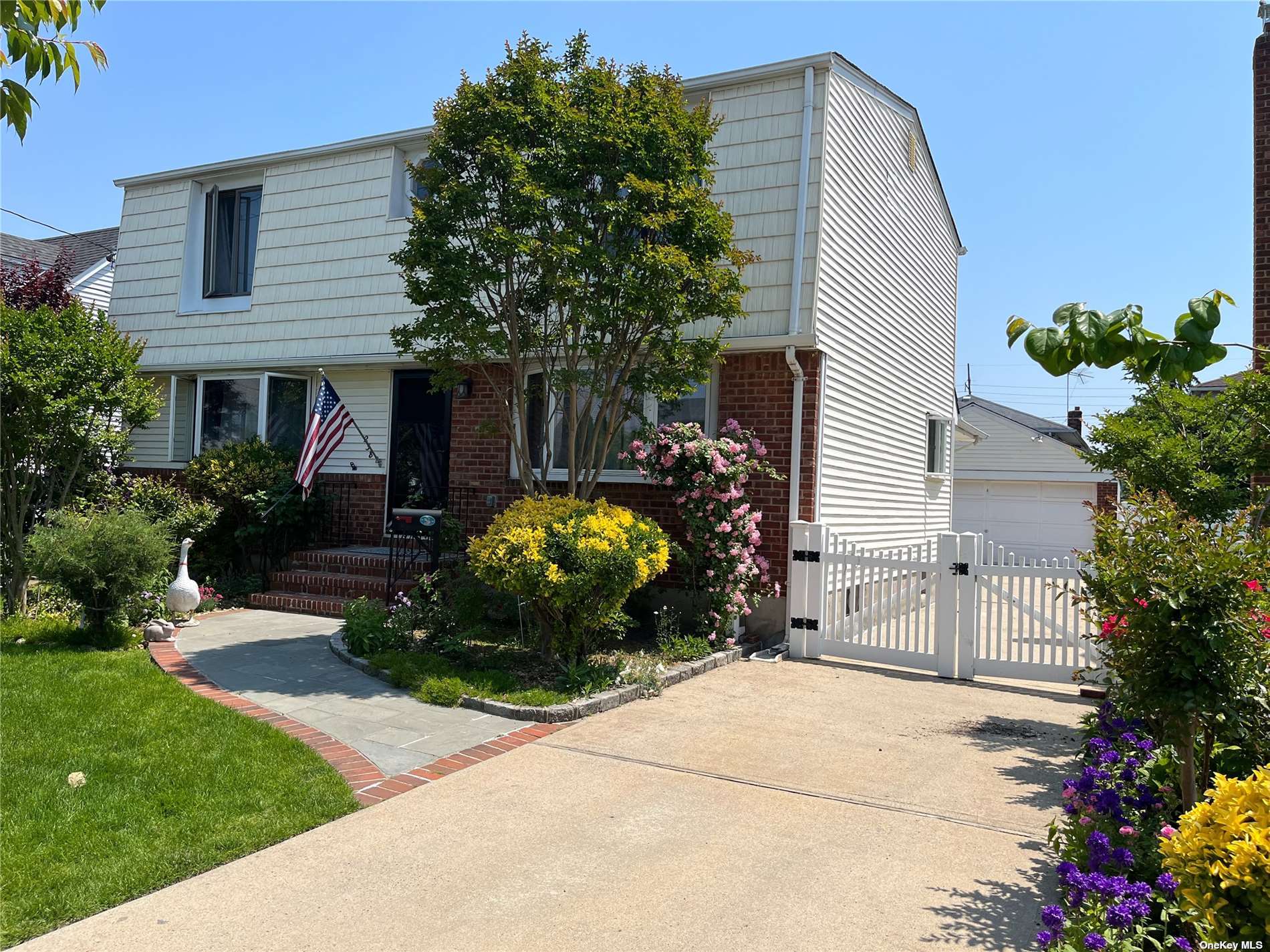 #1 photo, 238 Broadway, 长岛 Carle Place , NY 11514