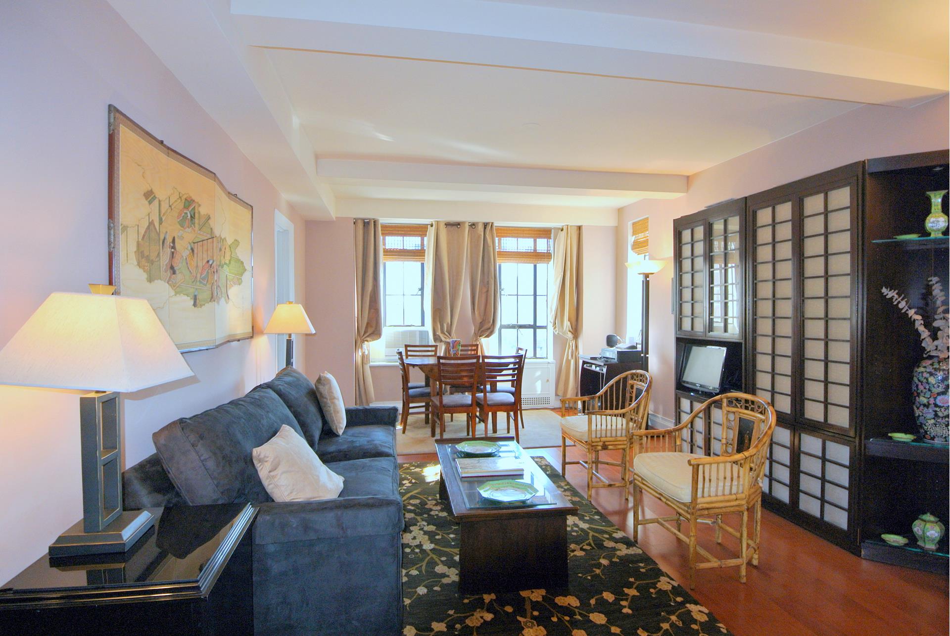 #1 photo, 350 W 57TH Street, Манхэттен ‖ Hells Kitchen , NY 10019