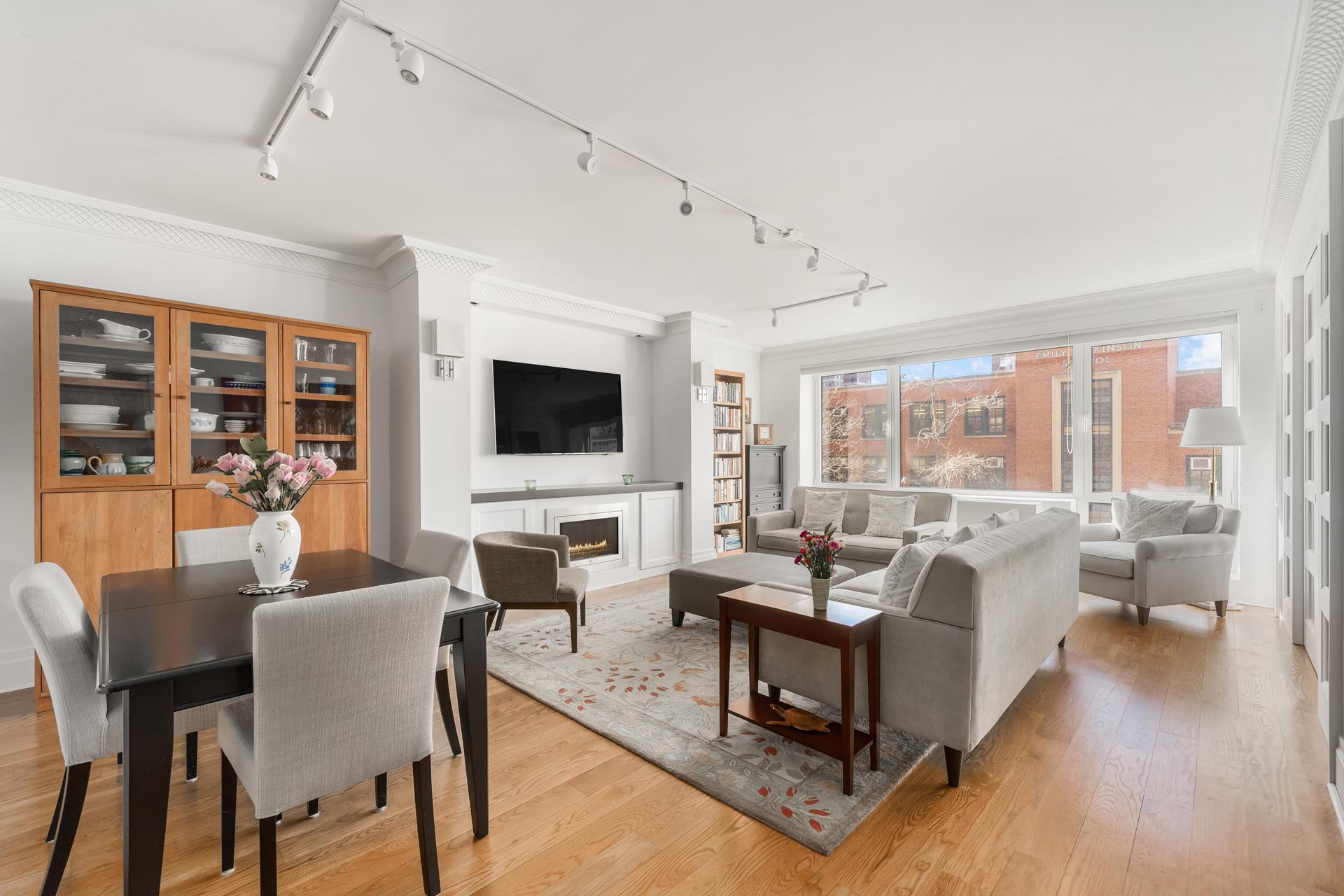 #1 photo, 732 W End Avenue, UPWEST , NY 10025