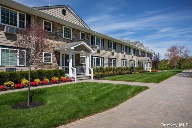 #1 photo, 307-6 Robinson Avenue, 东长岛 Patchogue , NY 11772