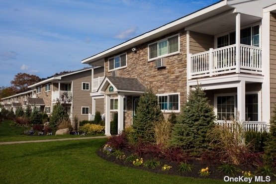 #1 photo, 195 Lakeland Avenue, 东长岛 Sayville , NY 11782