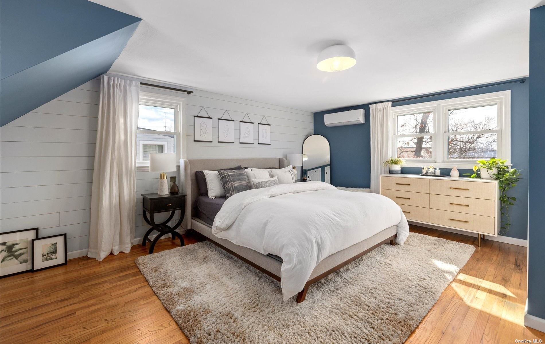 #1 photo, 189 N Broome Avenue, 东长岛 Lindenhurst , NY 11757