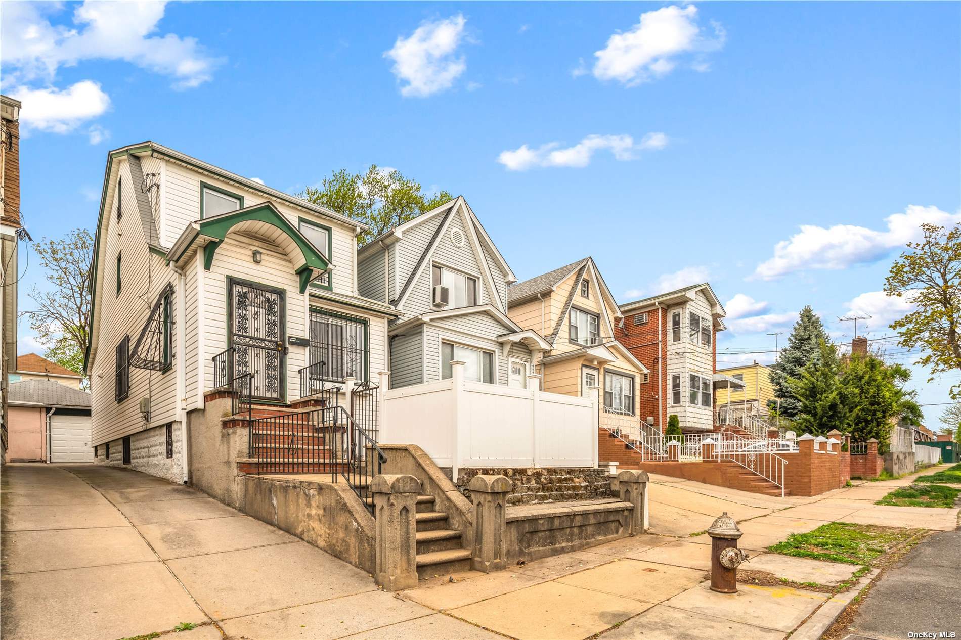 #1 photo, 25-56 124th Street, 法拉盛 Flushing , NY 11354