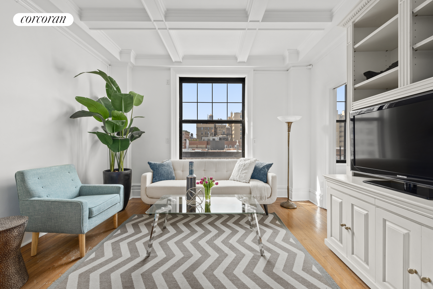 #1 photo, 215 West 98th Street, 曼哈顿 上西城 UWS , NY 10025