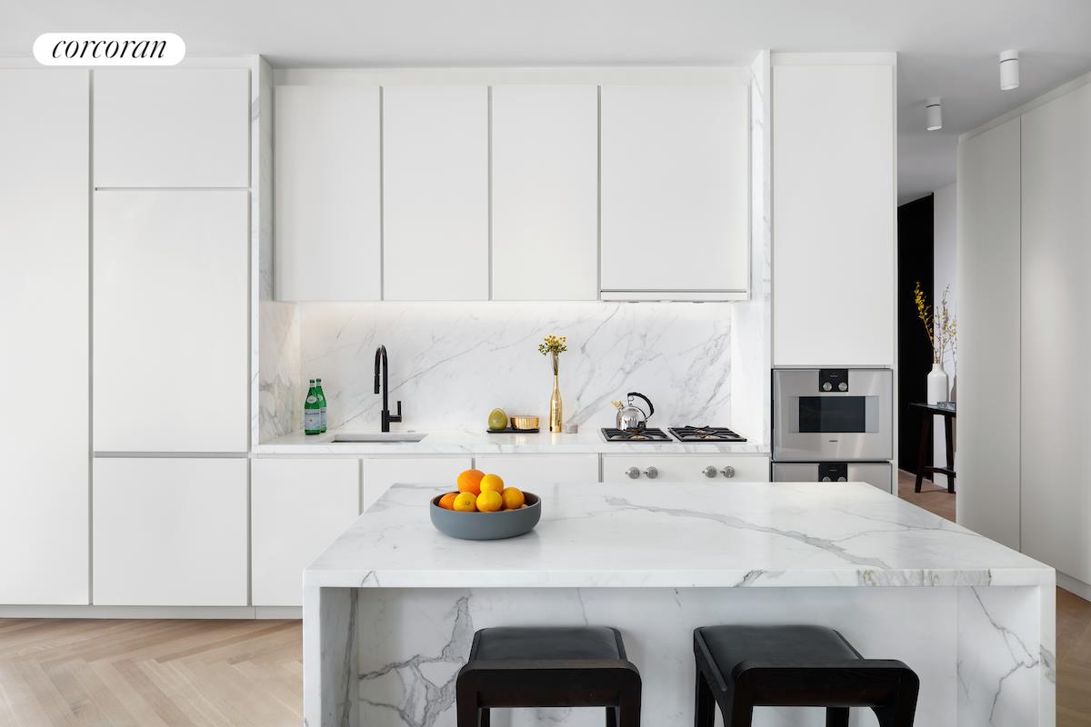 #1 photo, 16 West 40th Street, 曼哈顿 中城西区 Midtown , NY 10018