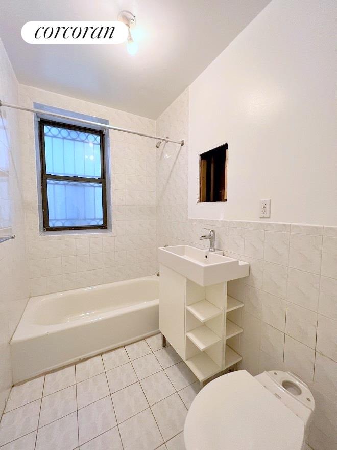 #7 photo, 35 CENTRAL Park N, South Harlem , NY 10026