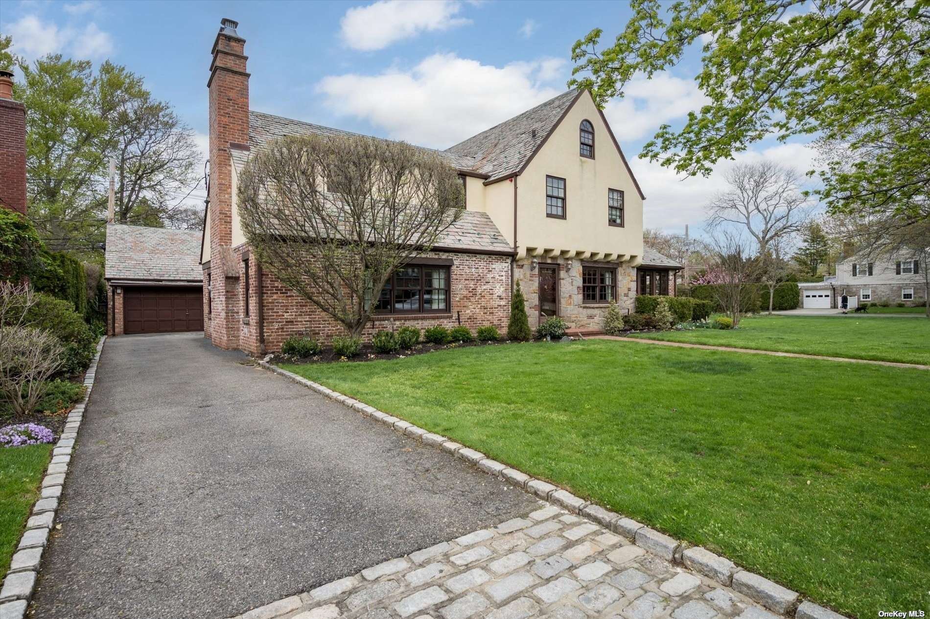 #1 photo, 45 Wright Road, 长岛 Rockville Centre , NY 11570