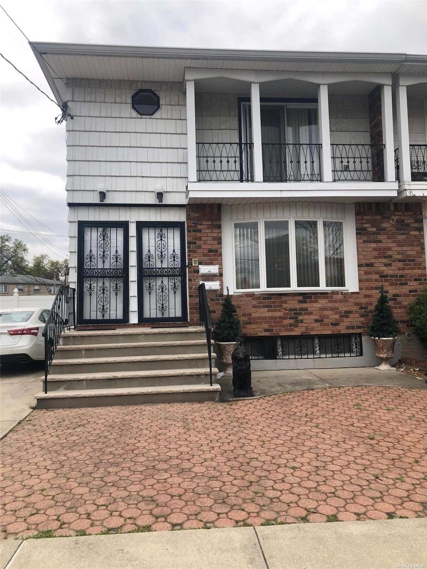 #1 photo, 15-98 208 Place, 皇后区 贝塞 Bayside , NY 11360