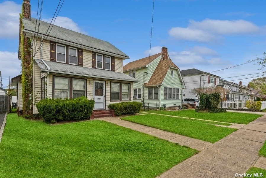 #1 photo, 33 Malden Avenue, 长岛 Lynbrook , NY 11563