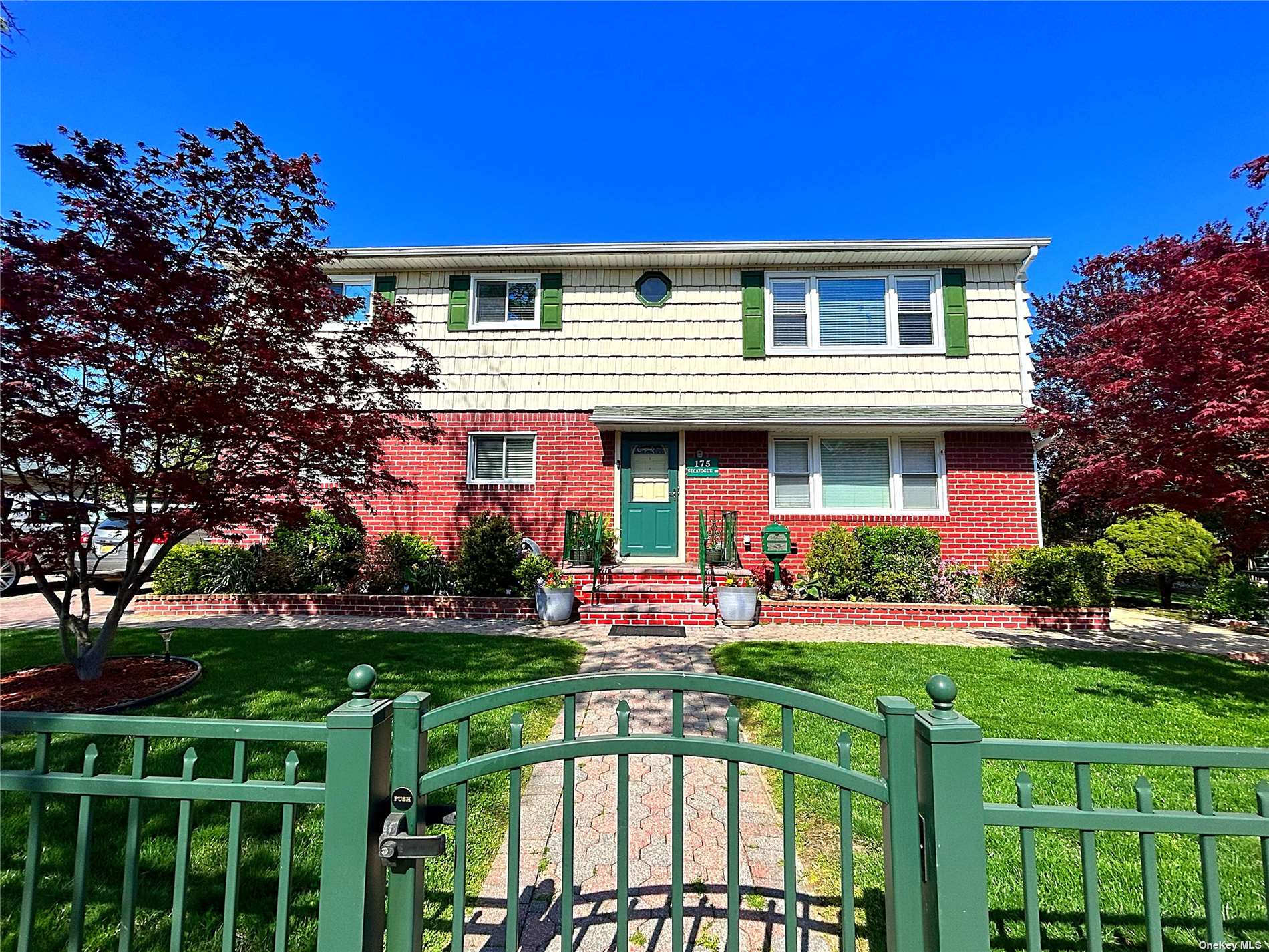 #1 photo, 175 Secatogue Ave, 长岛 Farmingdale , NY 11735