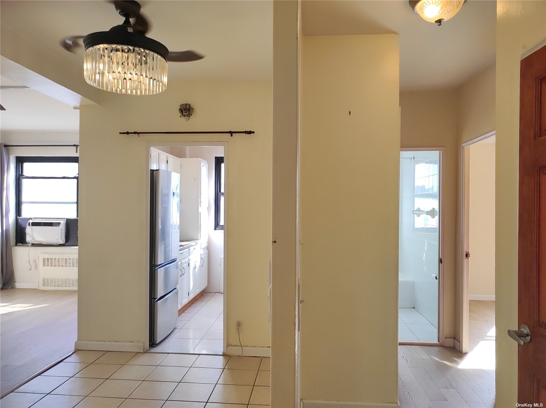 #1 photo, 64-34 102nd Street, 皇后区 雷哥公园 Rego Park , NY 11374