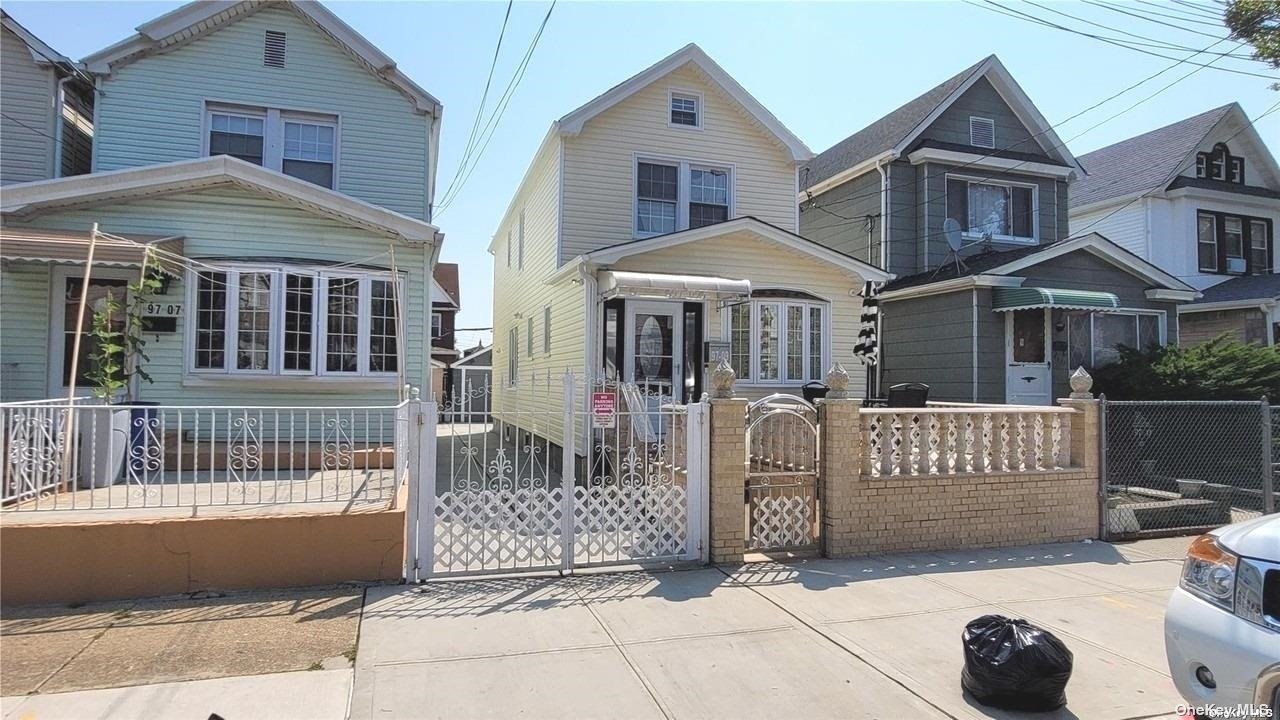 #1 photo, 97-09 105th Street, 皇后区 奥松公园 Ozone Park , NY 11416